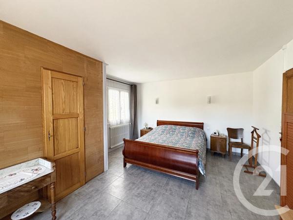 Maison à vendre  4 pièces - 181,53 m 2   COEX  - 85