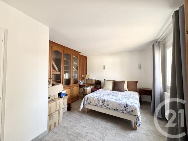 Maison à vendre  4 pièces - 181,53 m 2   COEX  - 85