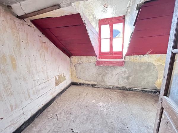 Appartement à vendre |  Bourges |  4 pièces | 40 m²