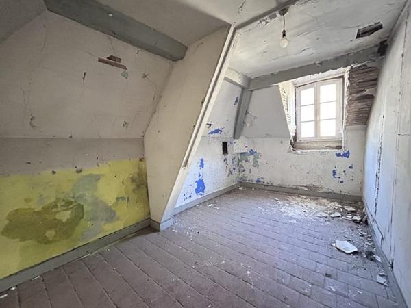 Appartement à vendre |  Bourges |  4 pièces | 40 m²