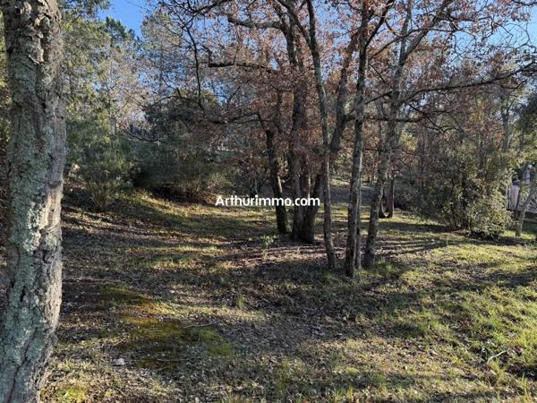 Vente Terrain 600 m2 à Vidauban