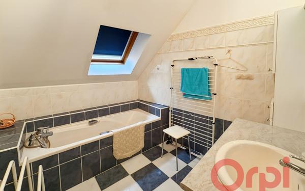 Maison à vendre    4 pièces •  Dun-sur-Auron