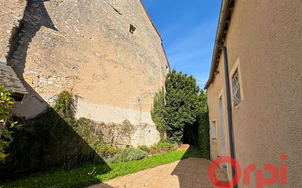 Maison à vendre    4 pièces •  Dun-sur-Auron