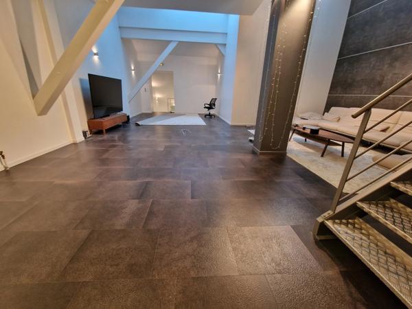 IMMEUBLE à vendre VITTEL (88) LOCAL et 2 APPARTEMENTS SPACIEUX