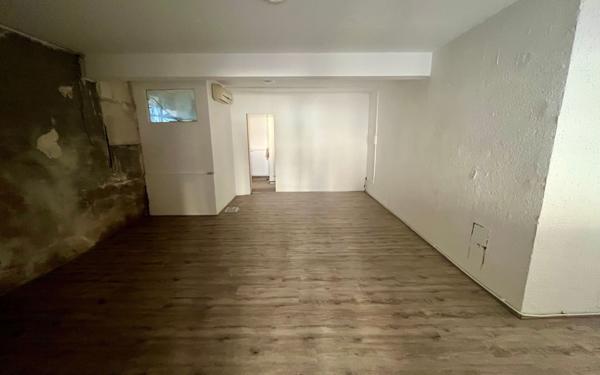 Immeuble à vendre    8 pièces • 236 m2 Limoges