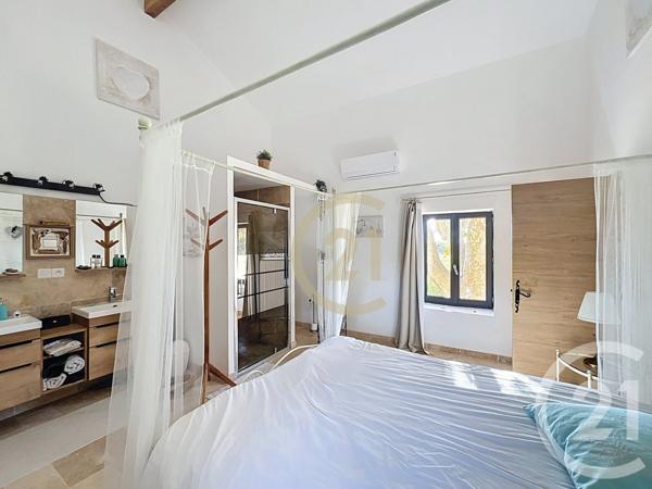 Maison à vendre  9 pièces - 198 m2 UZES - 30