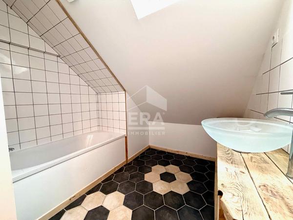 Appartement Salins 2 pièce(s) 26.52 m2 (36 m2 au sol)