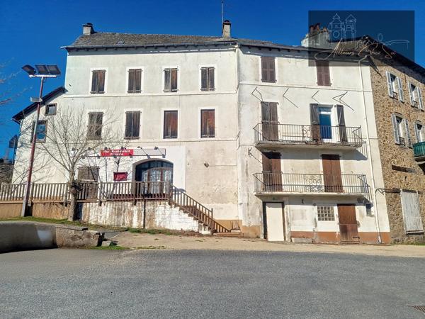 Cassagnes-Bégonhès (12120) Immeuble de Rapport