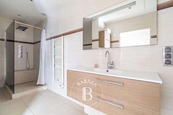 Neuilly-sur-Seine, Appartement 4 Chambres -  194 m² à vendre