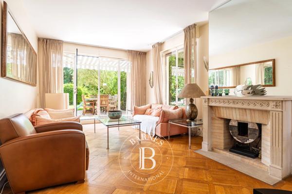 Neuilly-sur-Seine, Appartement 4 Chambres -  194 m² à vendre