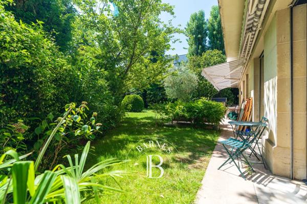 Neuilly-sur-Seine, Appartement 4 Chambres -  194 m² à vendre