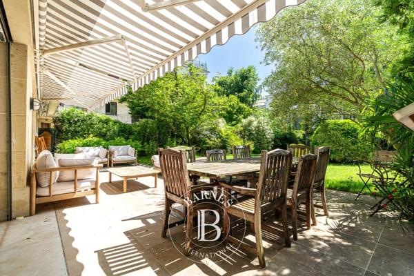 Neuilly-sur-Seine, Appartement 4 Chambres -  194 m² à vendre