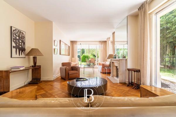 Neuilly-sur-Seine, Appartement 4 Chambres -  194 m² à vendre