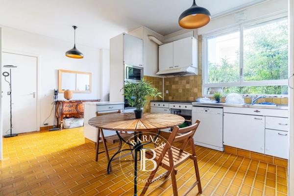 Neuilly-sur-Seine, Appartement 4 Chambres -  194 m² à vendre