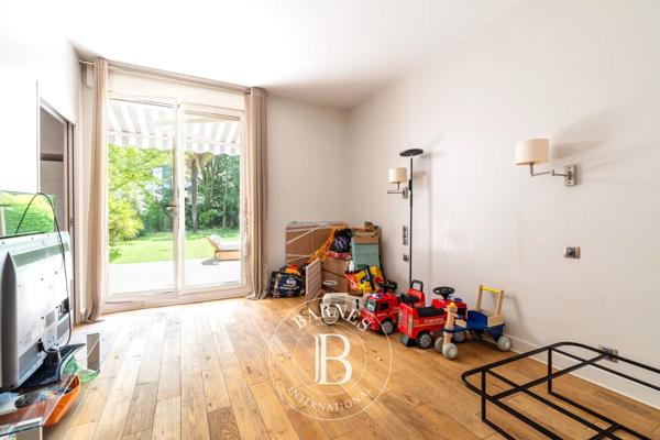 Neuilly-sur-Seine, Appartement 4 Chambres -  194 m² à vendre