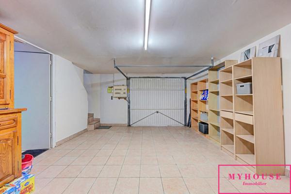 Maison
                                                                                                                                                                                                                                                                                                                        6 pièce(s)                                                                                                                                                                                                          5 chambre(s)                                                                                                                                                                                                          130  m²