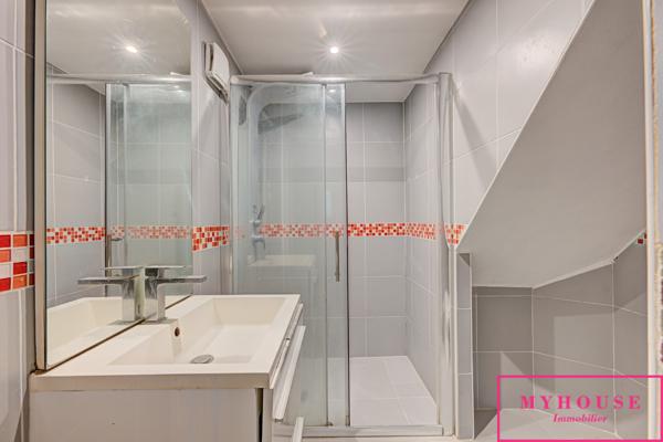 Maison
                                                                                                                                                                                                                                                                                                                        6 pièce(s)                                                                                                                                                                                                          5 chambre(s)                                                                                                                                                                                                          130  m²