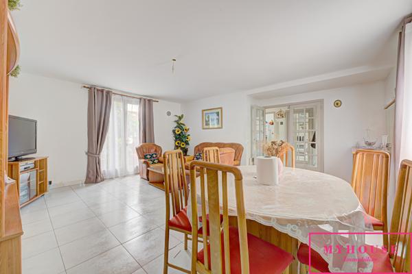 Maison
                                                                                                                                                                                                                                                                                                                        6 pièce(s)                                                                                                                                                                                                          5 chambre(s)                                                                                                                                                                                                          130  m²