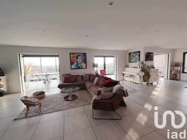 Maison à vendre 9 pièces 365 m² Amilly