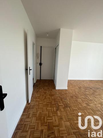 Appartement 3 pièces de 53 m² à Garges-lès-Gonesse (95140)