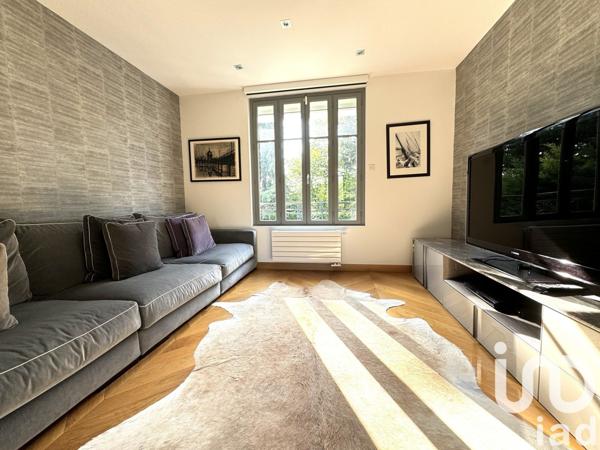 Maison 10 pièces de 364 m² à Sceaux (92330)