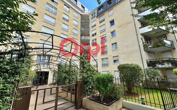 Appartement à vendre    6 pièces • 135,95 m2 Charenton-le-Pont