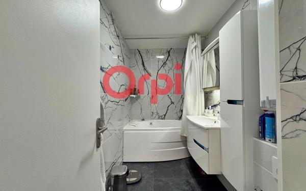 Appartement à vendre    6 pièces • 135,95 m2 Charenton-le-Pont