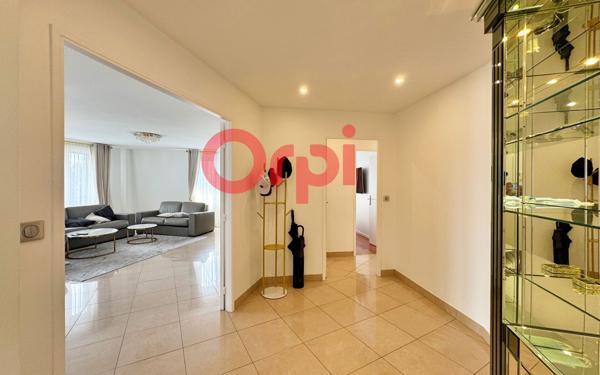 Appartement à vendre    6 pièces • 135,95 m2 Charenton-le-Pont