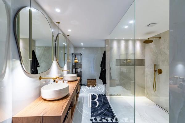 La Colle-sur-Loup, Villa 6 Chambres -  284 m² à vendre