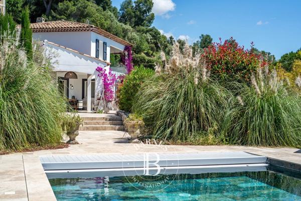 La Colle-sur-Loup, Villa 6 Chambres -  284 m² à vendre