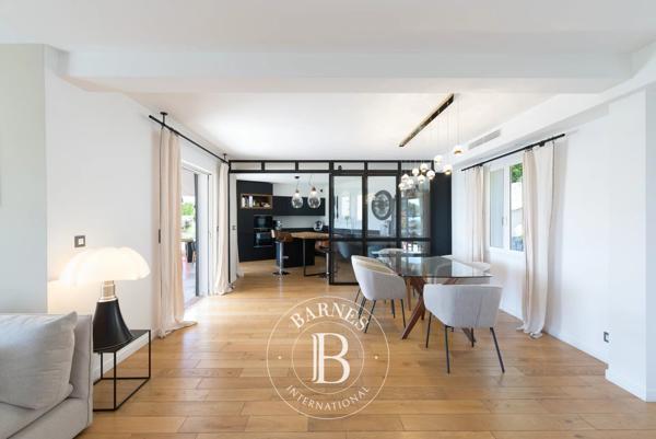 La Colle-sur-Loup, Villa 6 Chambres -  284 m² à vendre