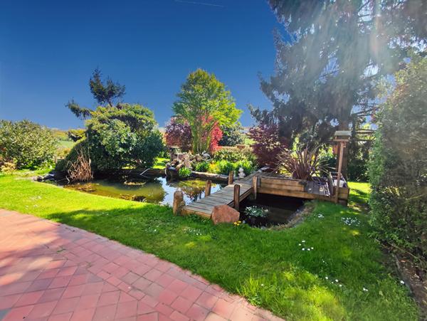 Maison Saint Pierre Montlimart 5 pièce(s) 172 m2