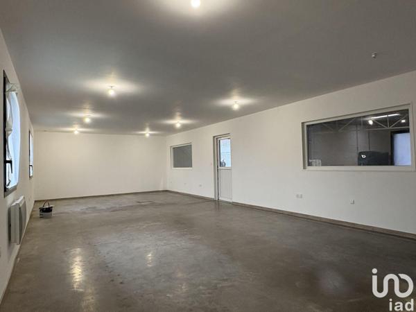 Location hangar 900 m² Eslettes