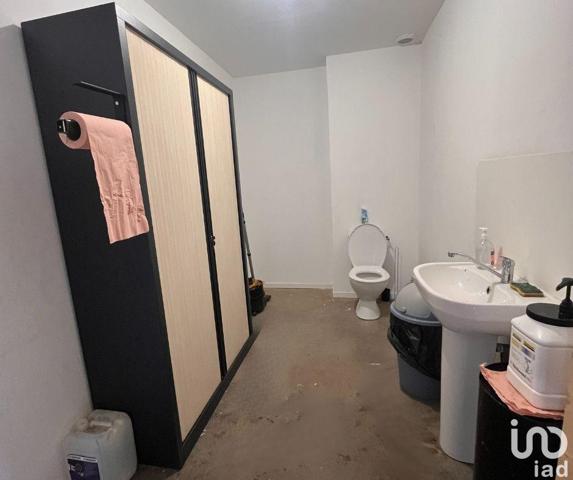 Location hangar 900 m² Eslettes