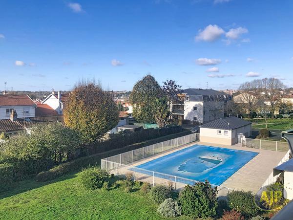 Vente appartement Cholet : 114 000 € - AJP Immobilier Cholet