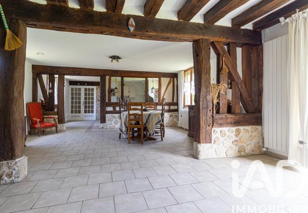 Maison à vendre 8 pièces 210 m² Arnières-sur-Iton