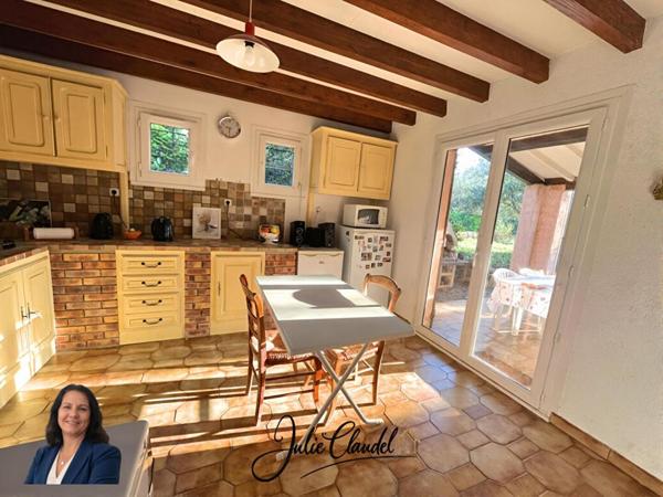 Maison plain-pied au calme absolu, campagne de Lorgues, grand terrain plat, piscine possible