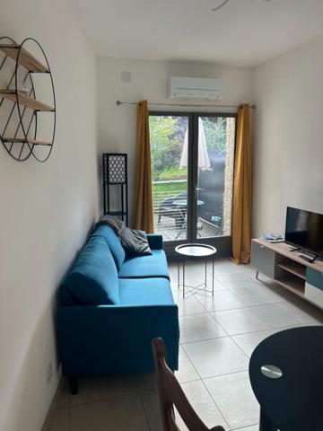 Appartement n°3 T2 meublé