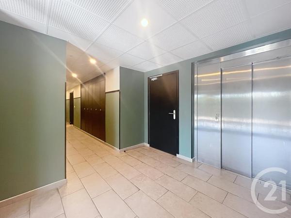 Appartement T3 à vendre  4 pièces - 68,43 m2 BEZANNES - 51