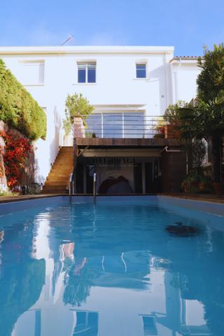 Royan (17200) ROYAN MAISON DE VILLE AVEC GARAGE AU PRIX DE 707 000 € HAI