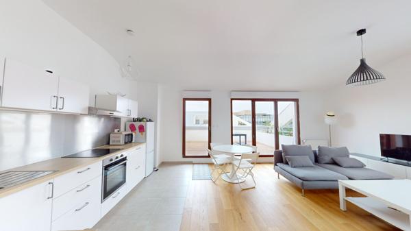 Appartement 4 pièces + terrasse + 3 chambres + Parc de Sceaux + Coulée Verte + T10 + commerces