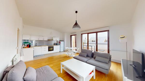 Appartement 4 pièces + terrasse + 3 chambres + Parc de Sceaux + Coulée Verte + T10 + commerces