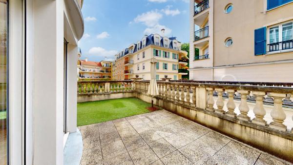 Appartement Le Plessis Robinson 5 Pièces