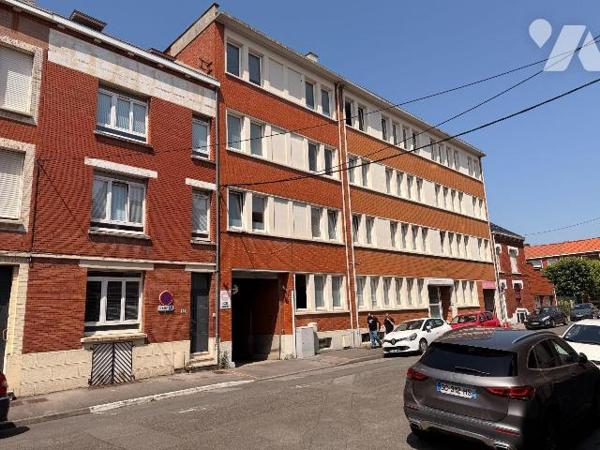 A vendre sur la commune de Coudekerque-Branche (59210), ensemble immobilier à usage tertiaire s...