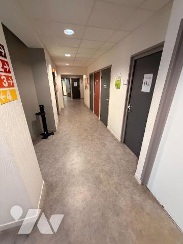 A vendre sur la commune de Coudekerque-Branche (59210), ensemble immobilier à usage tertiaire s...
