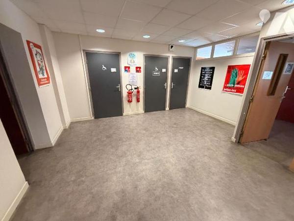 A vendre sur la commune de Coudekerque-Branche (59210), ensemble immobilier à usage tertiaire s...