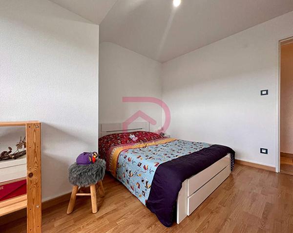 Maison 10 pièces 280 m2