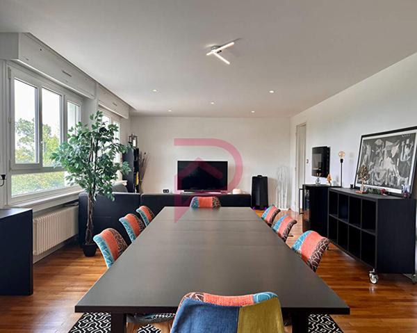 Maison 10 pièces 280 m2