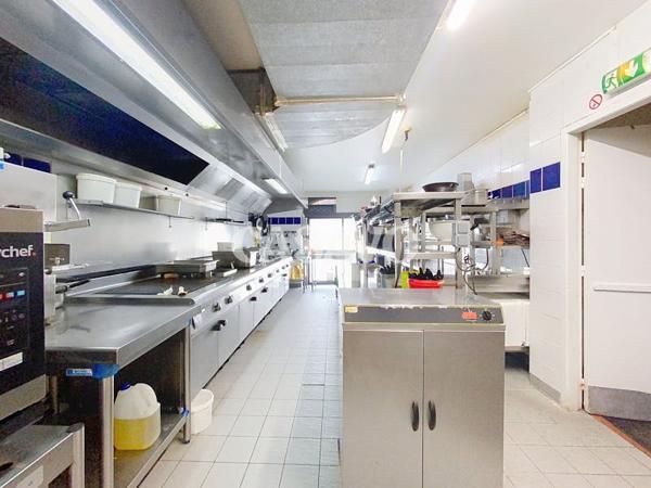 Vente Maison 3 pièces de 200m² - 33000 Bordeaux