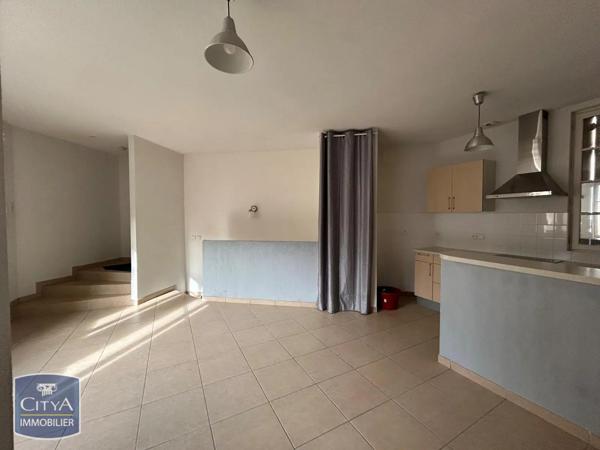 Appartement à louer 2 pièces 60.3m²